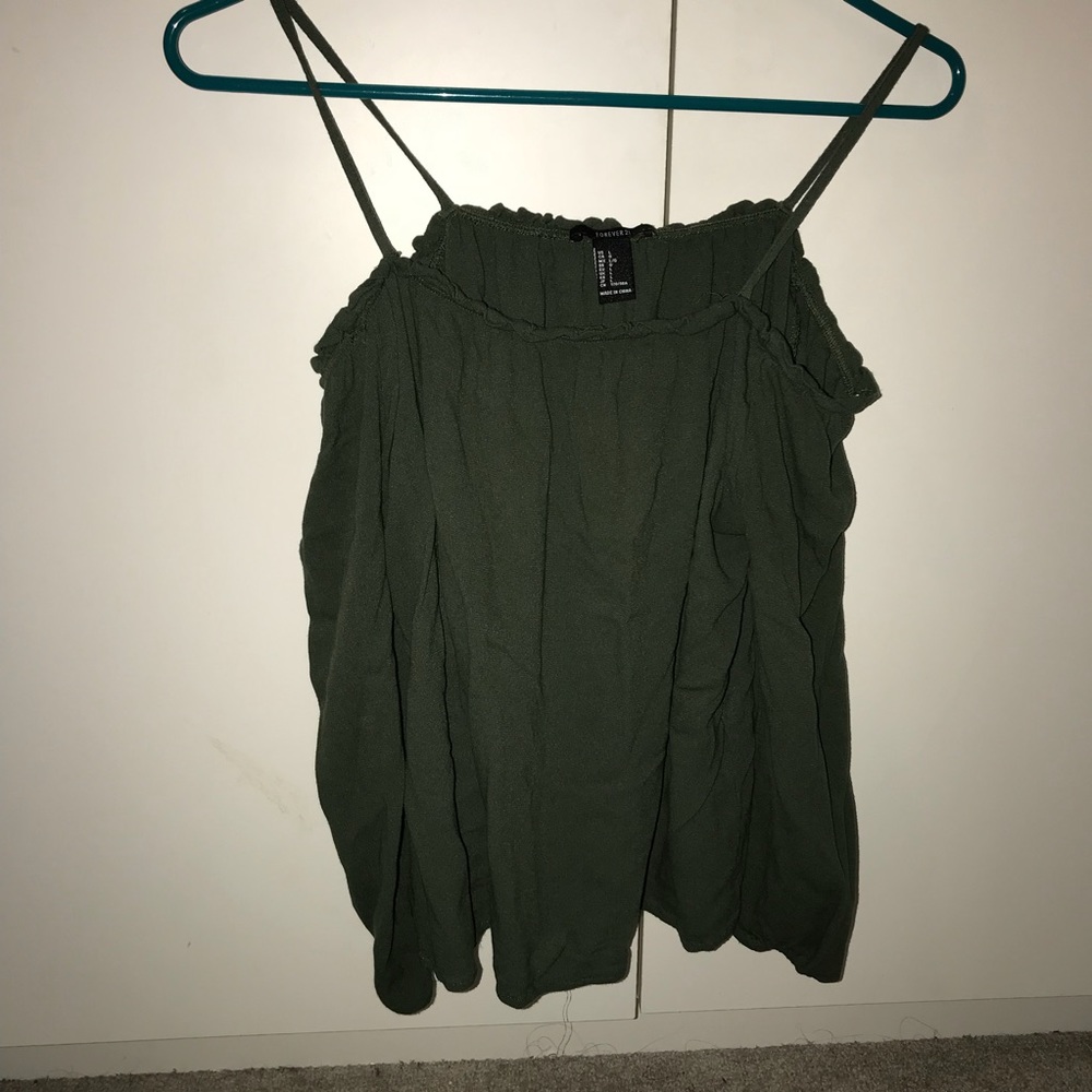 Green long sleeve off-the-shoulder top
